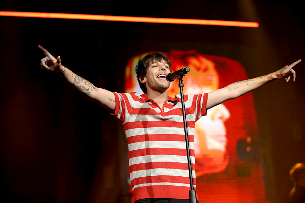 Jóvenes colombianas lloraron y gritaron por Louis Tomlinson, ex One Direction