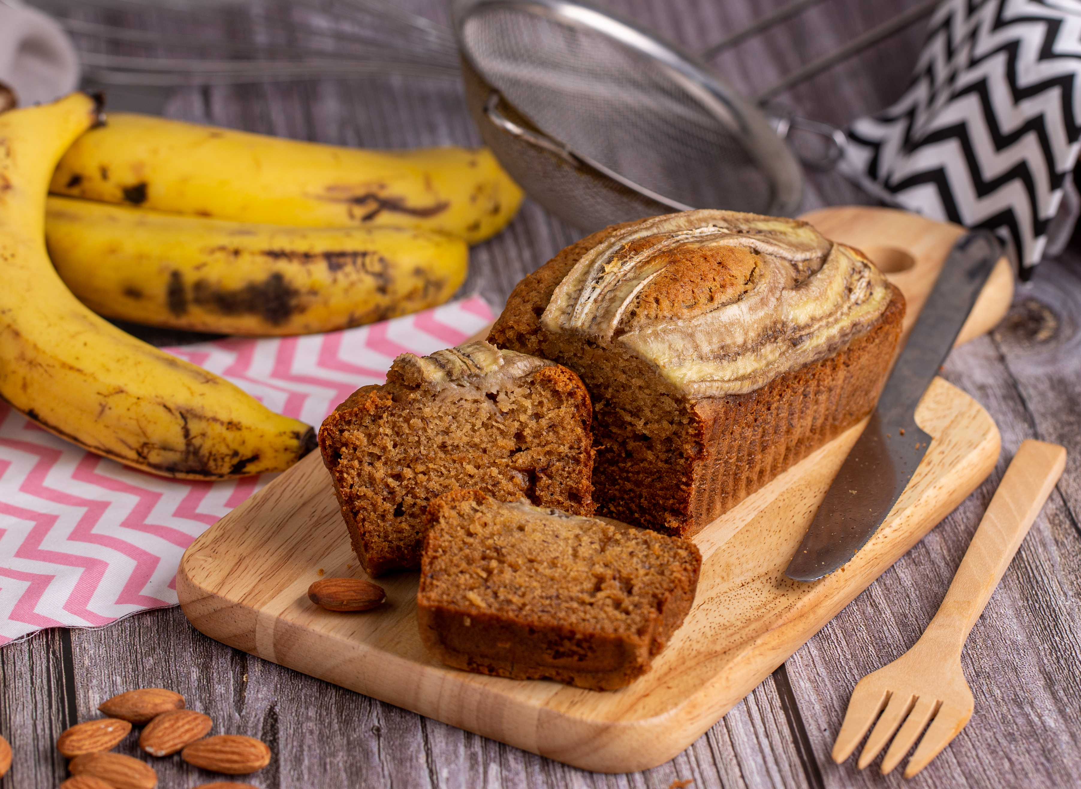 Receta de torta de plátano maduro con queso