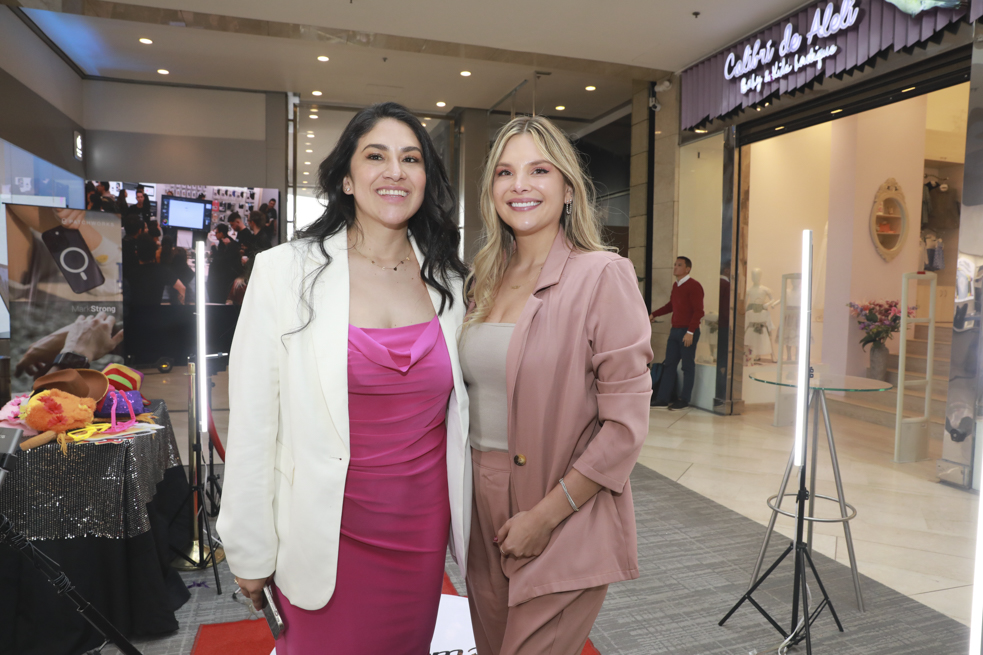 Claudia Leon y Marcia Jones