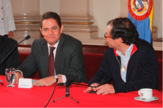 Vargas Lleras de nuevo la emprendió contra administración de Petro