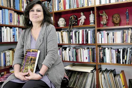 Laura Restrepo: «El gobierno de Uribe me parece monstruoso»