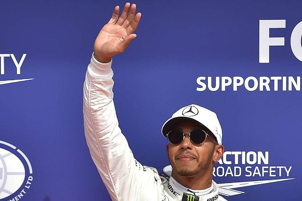 Hamilton logra la pole en Bélgica e iguala récord de Schumacher