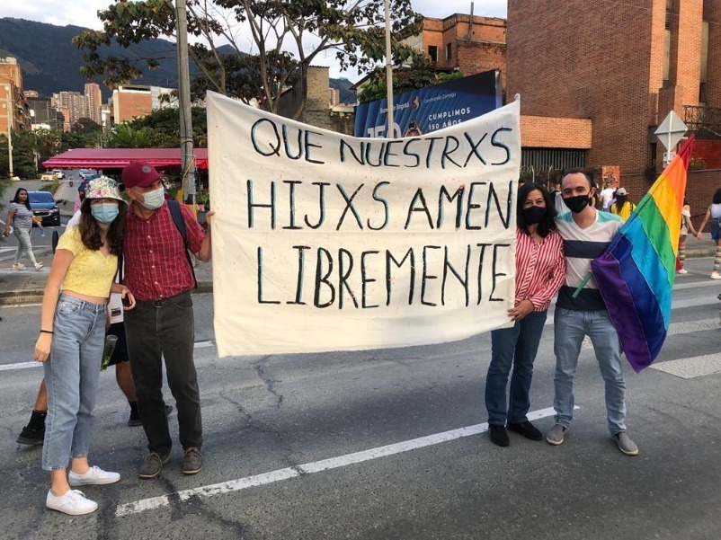 Fui a mi primera marcha del Orgullo con mis papás