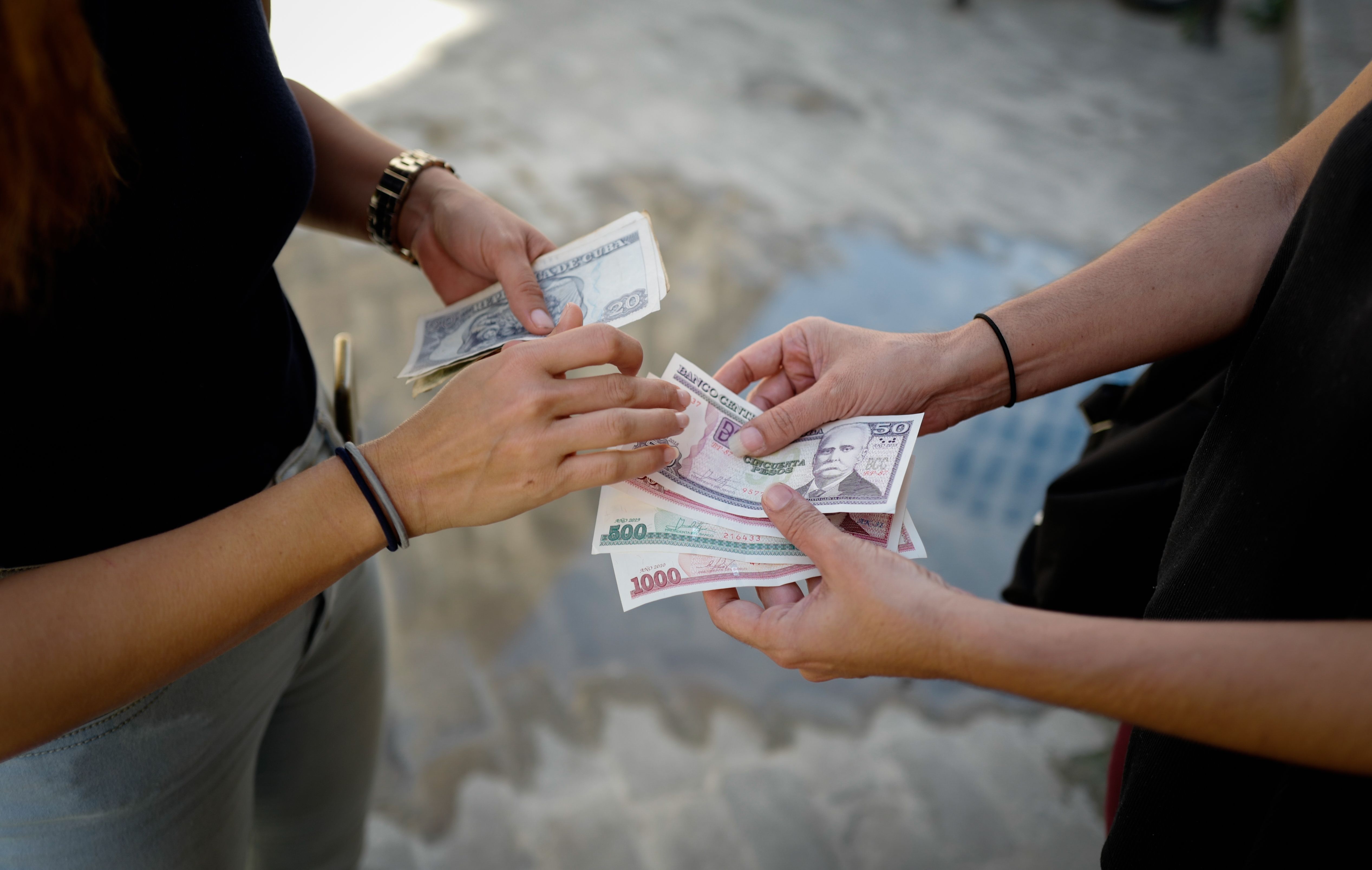 EE. UU. sanciona a banco cubano por beneficiar al gobierno Venezuela