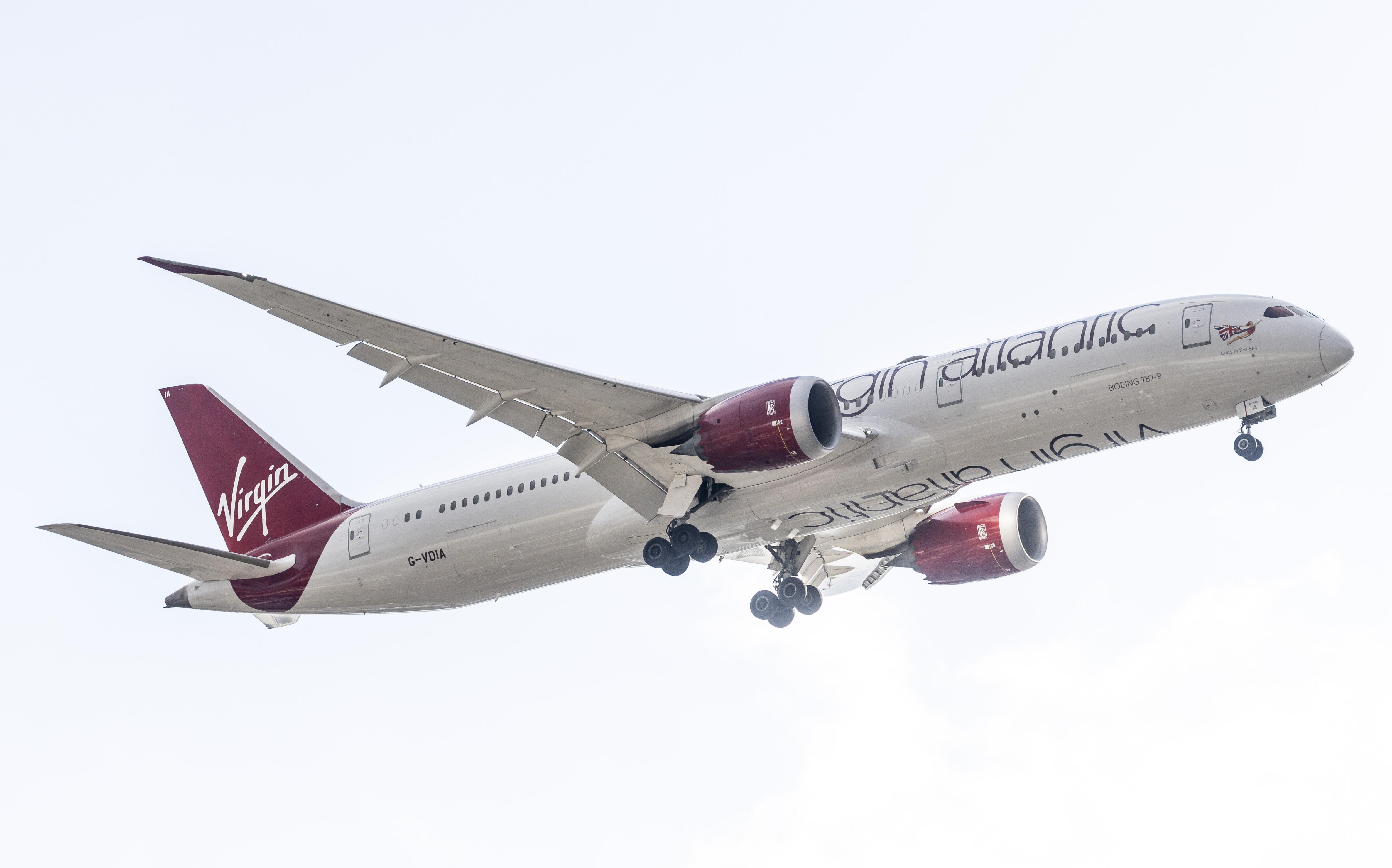 Avión cruzó por primera vez el océano Atlántico utilizando combustibles alternativos