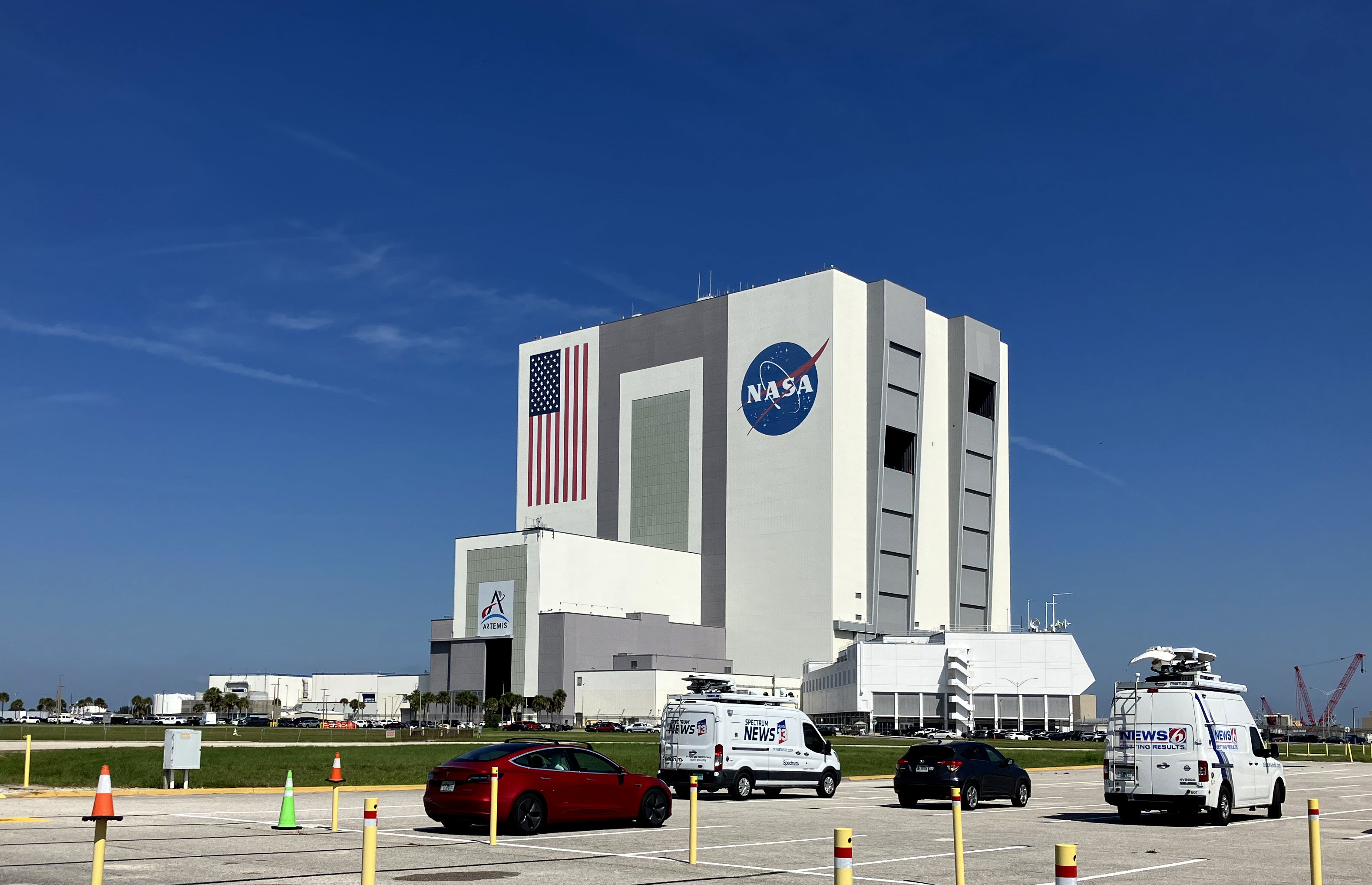 ¿Quiere aprender de la NASA? Así puede descargar sus programas de software gratis