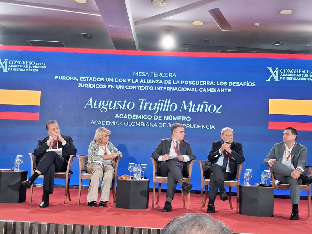 Augusto Trujillo fue elegido como vicepresidente durante el XI Congreso de Academias Jurídicas de Iberoamérica celebrado en Santo Domingo (República Dominicana).