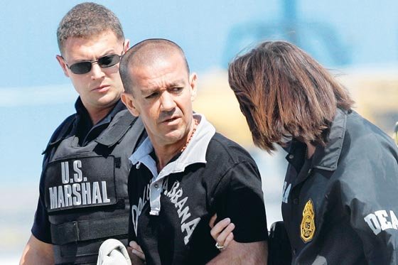 El narcotraficante Juan Carlos "el Tuso" Sierra, fue extraditado en mayo de 2008 a Estados Unidos. Después de cumplir su condena, le fue concedido asilo en ese país, luego de argumentar que su vida estaba en riesgo de volver a Colombia.