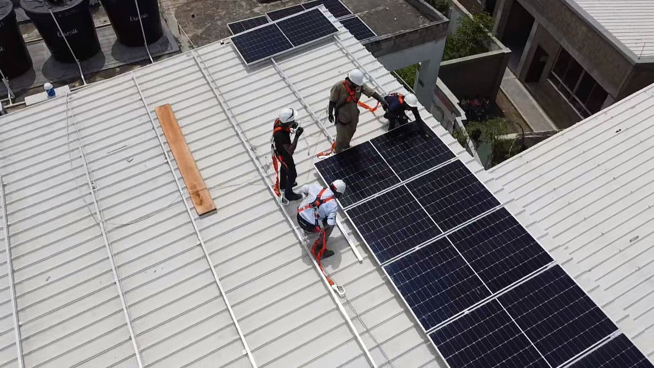 ¿Impuesto al Sol? La confusión por el cobro a generadores de energía en Barranquilla