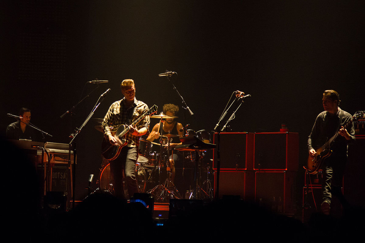 Tequila y ley seca con los Queens Of The Stone Age