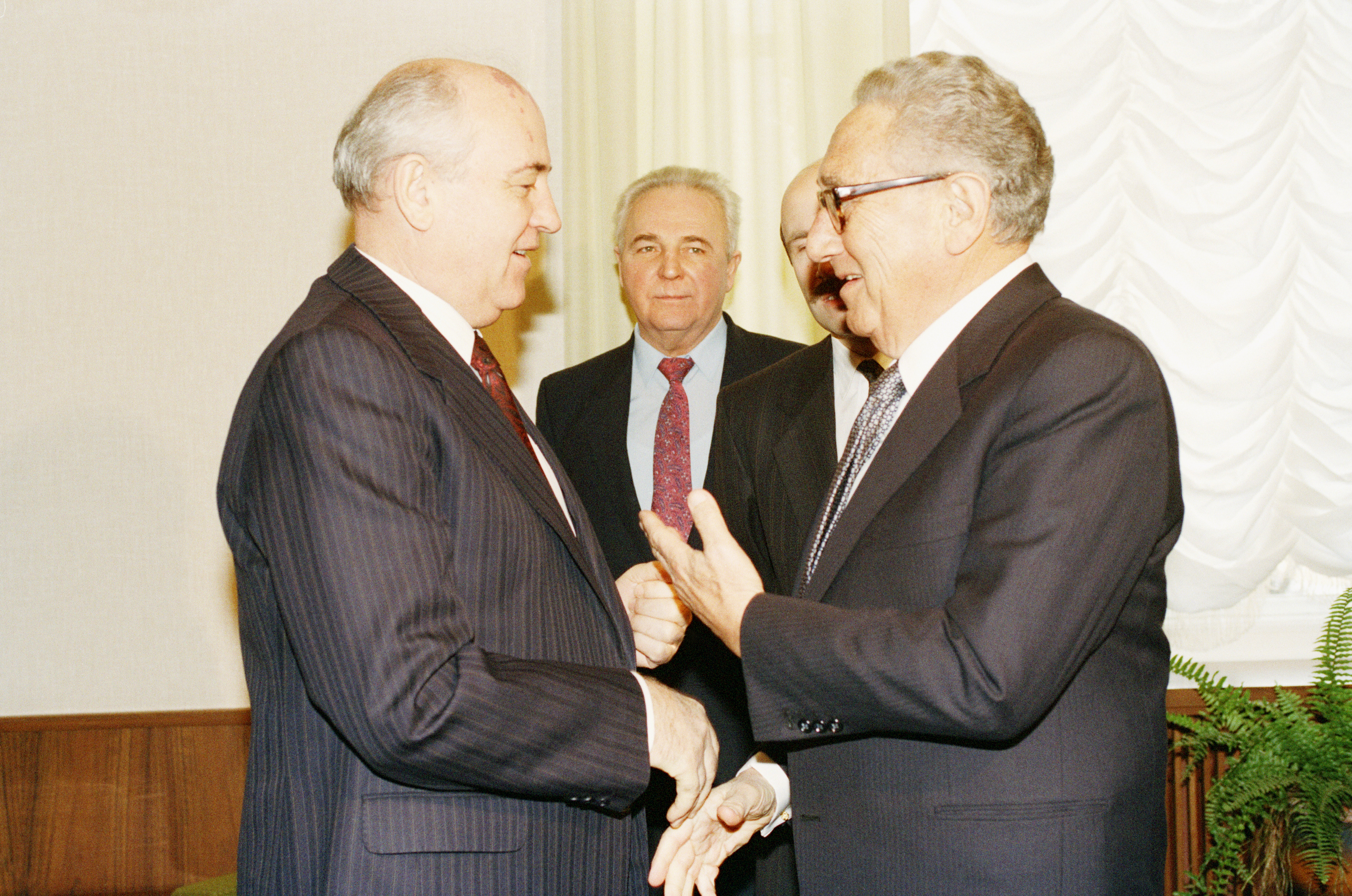 Henry Kissinger y personalidades del mundo