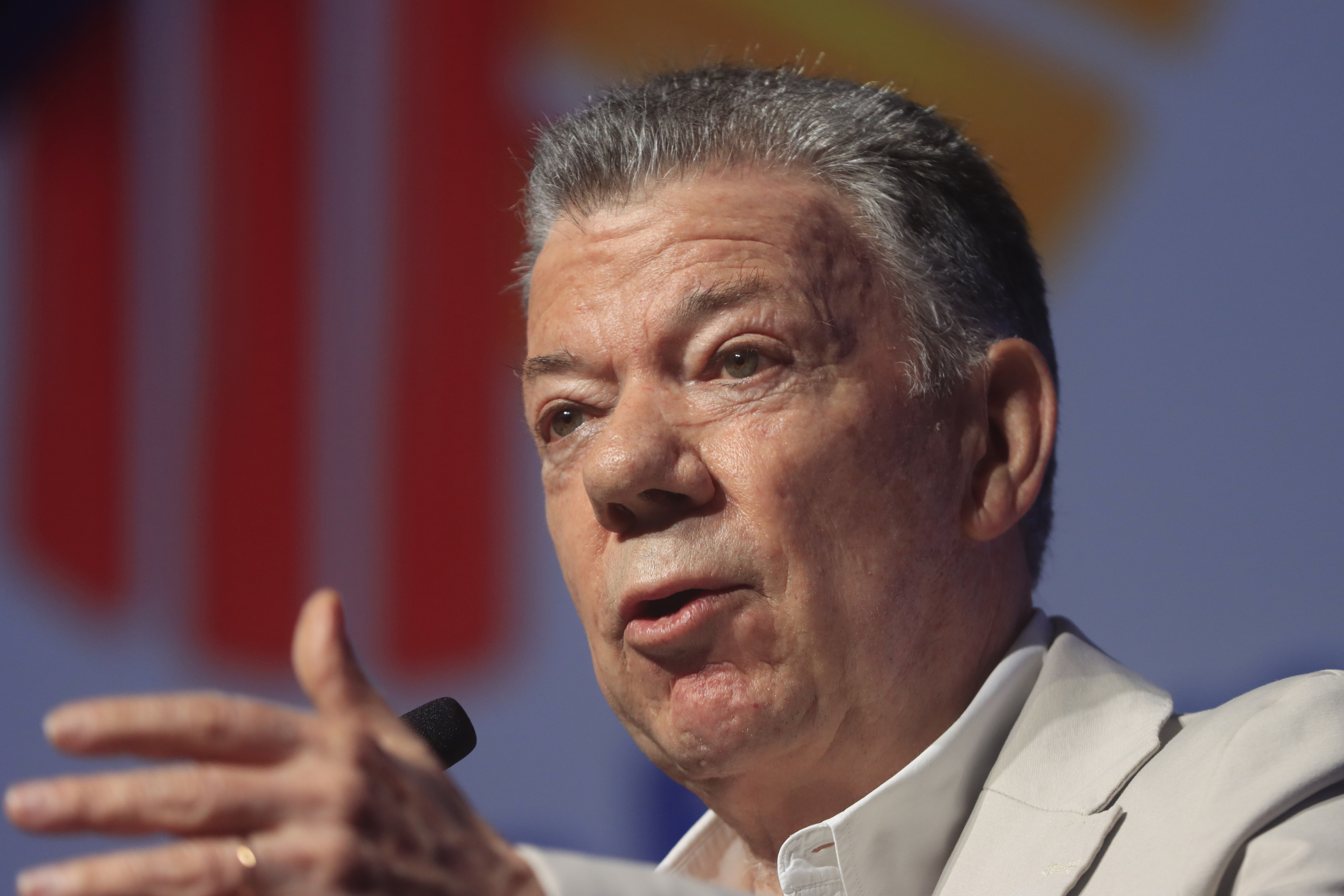 Santos va por la secretaría general de la ONU