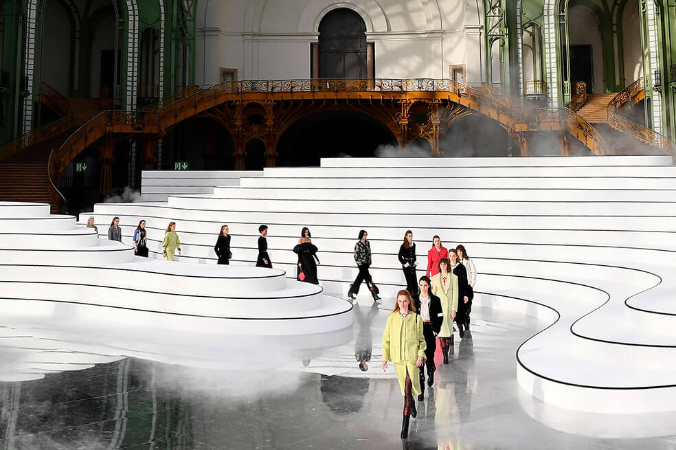Chanel a blanco y negro en París