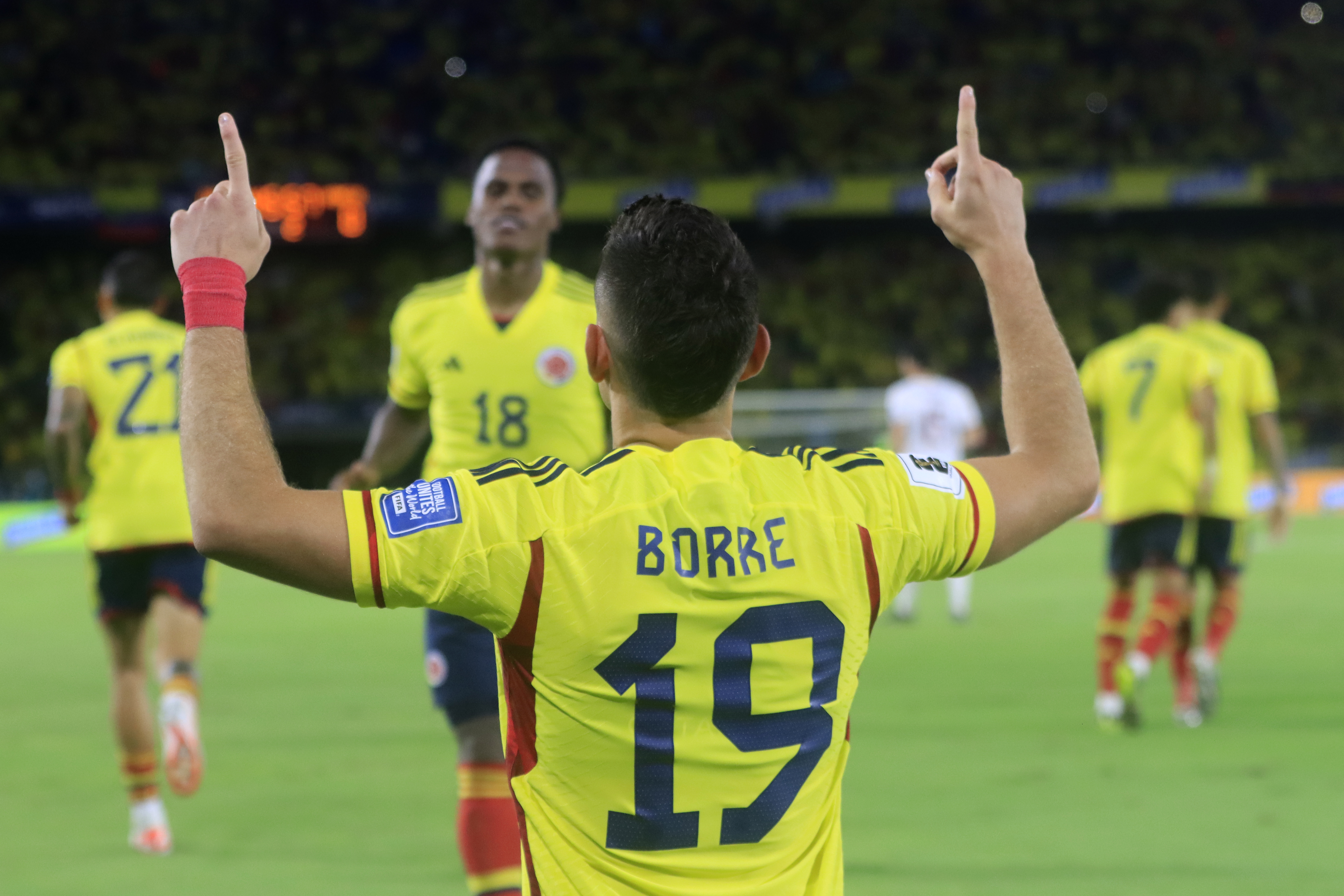 “La selección va agarrando confianza para este tipo de partidos”: Santos Borré