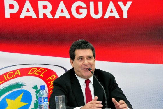 Controversia en Paraguay por reelección presidencial