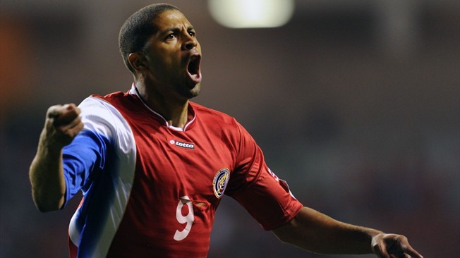 Costa Rica pierde al delantero Álvaro Saborío para el Mundial
