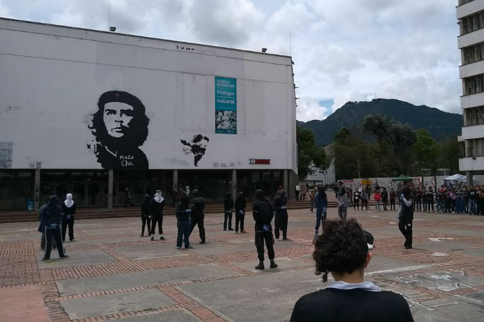 Estudiantes rechazan (por Twitter) disturbios en la Universidad Nacional