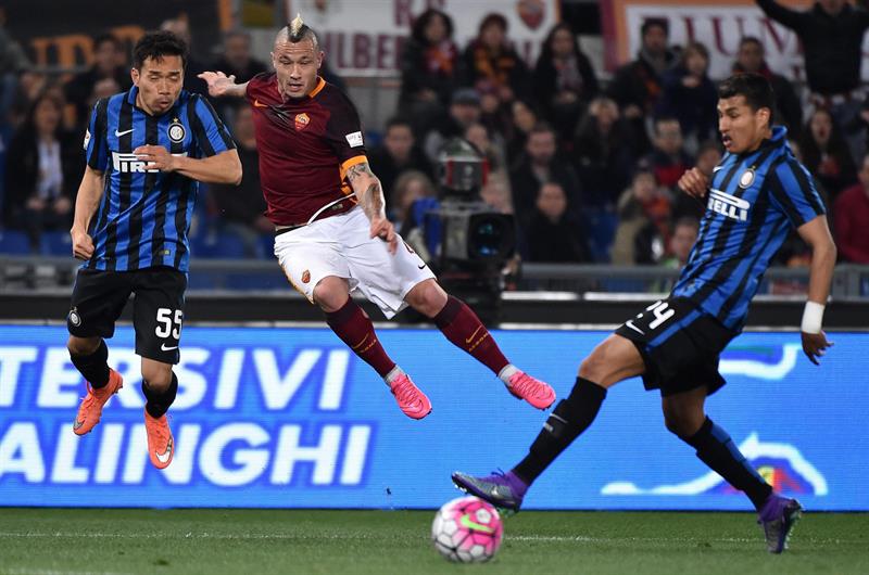 Jeison Murillo fue titular en el empate 1-1 de Inter y Roma