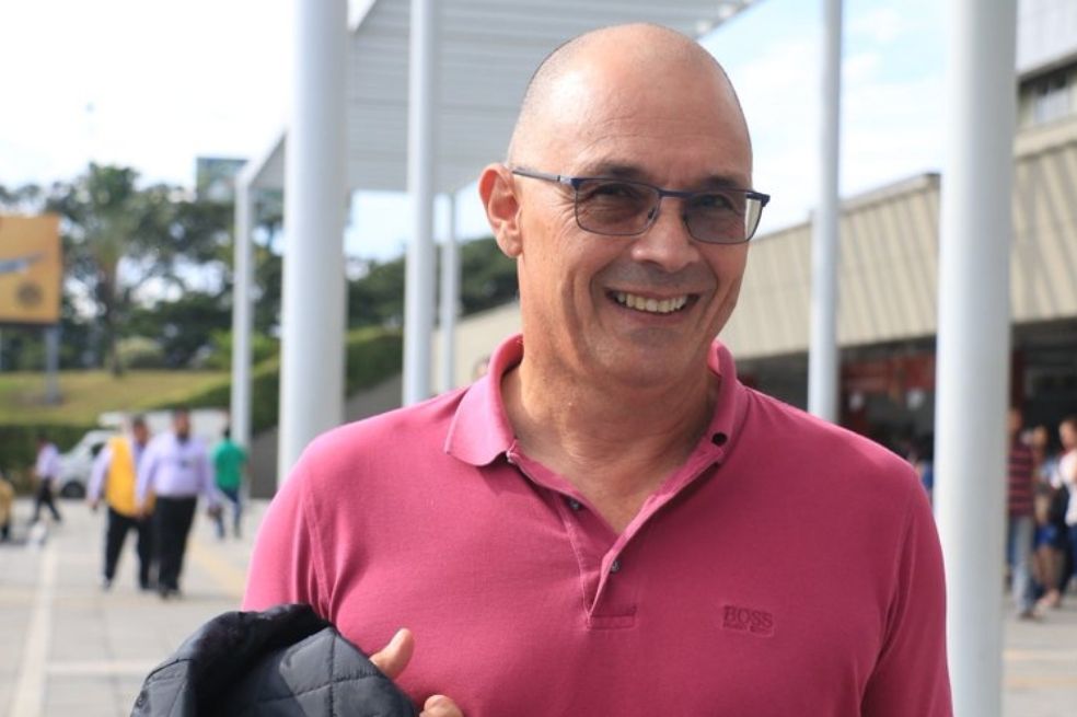Oficial: Alfredo Arias es nuevo entrenador de Independiente Santa Fe