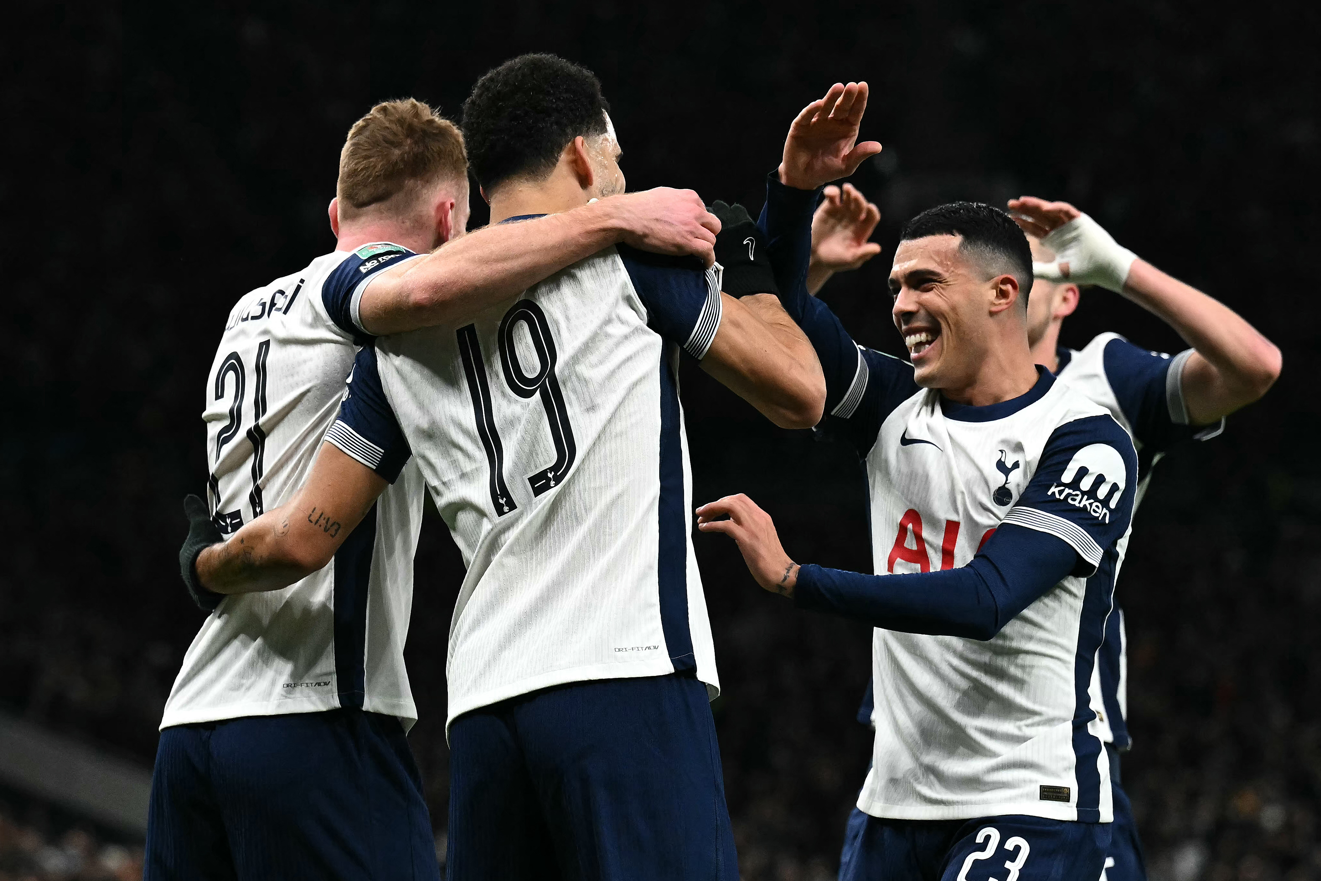 EFL Cup: Tottenham avanza y enfrentará al Liverpool de Luis Díaz en semifinales