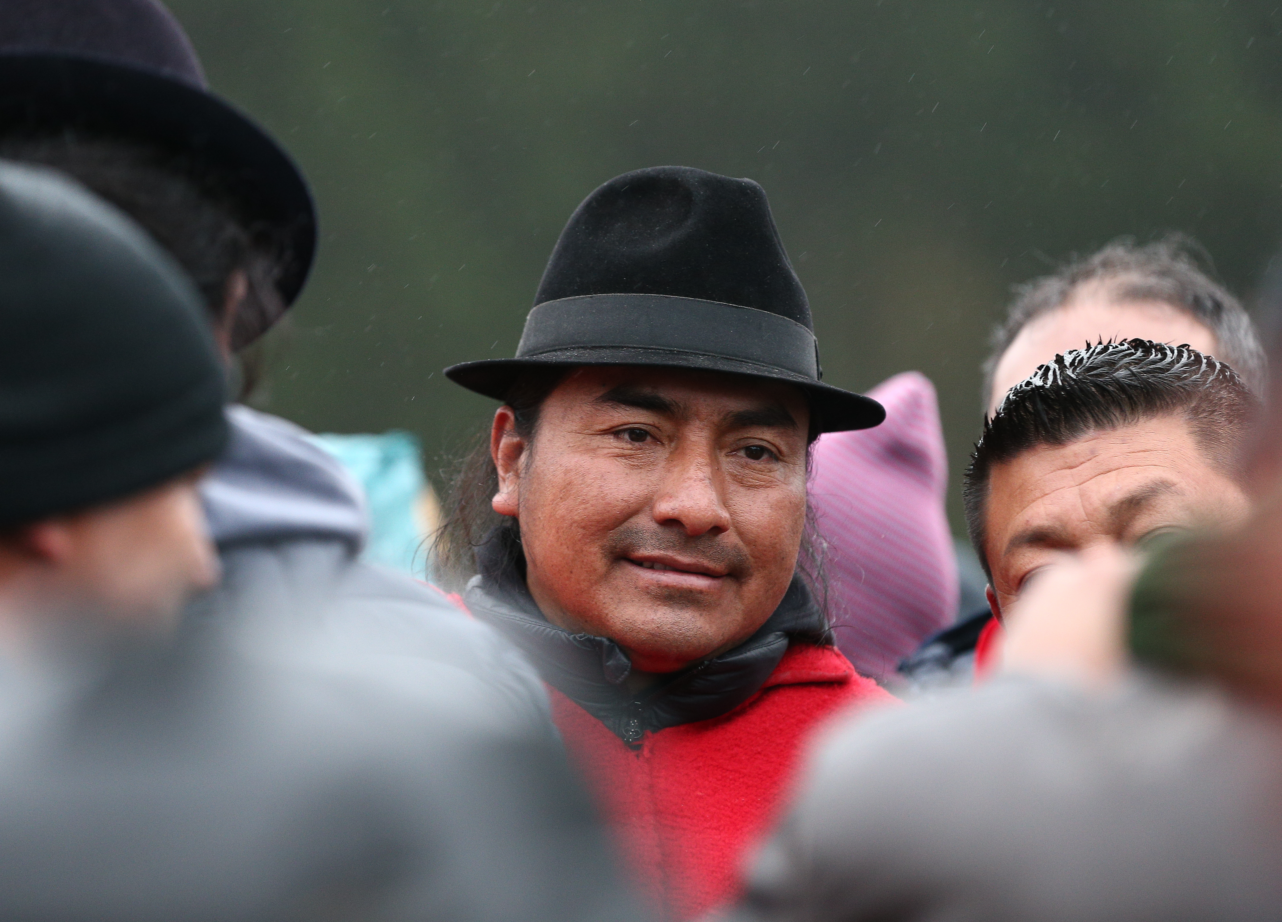 Ecuador: pocos avances en la mesa de diálogo, afirma líder indígena Leonidas Iza