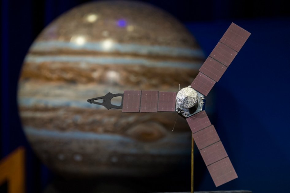 Sonda Juno de la NASA entra en órbita de Júpiter