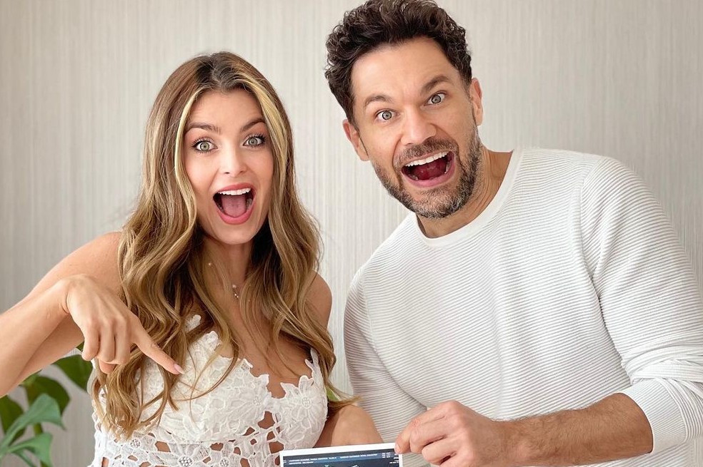 Cristina Hurtado y su esposo Josse Narváez anunciaron que serán papás por tercera vez