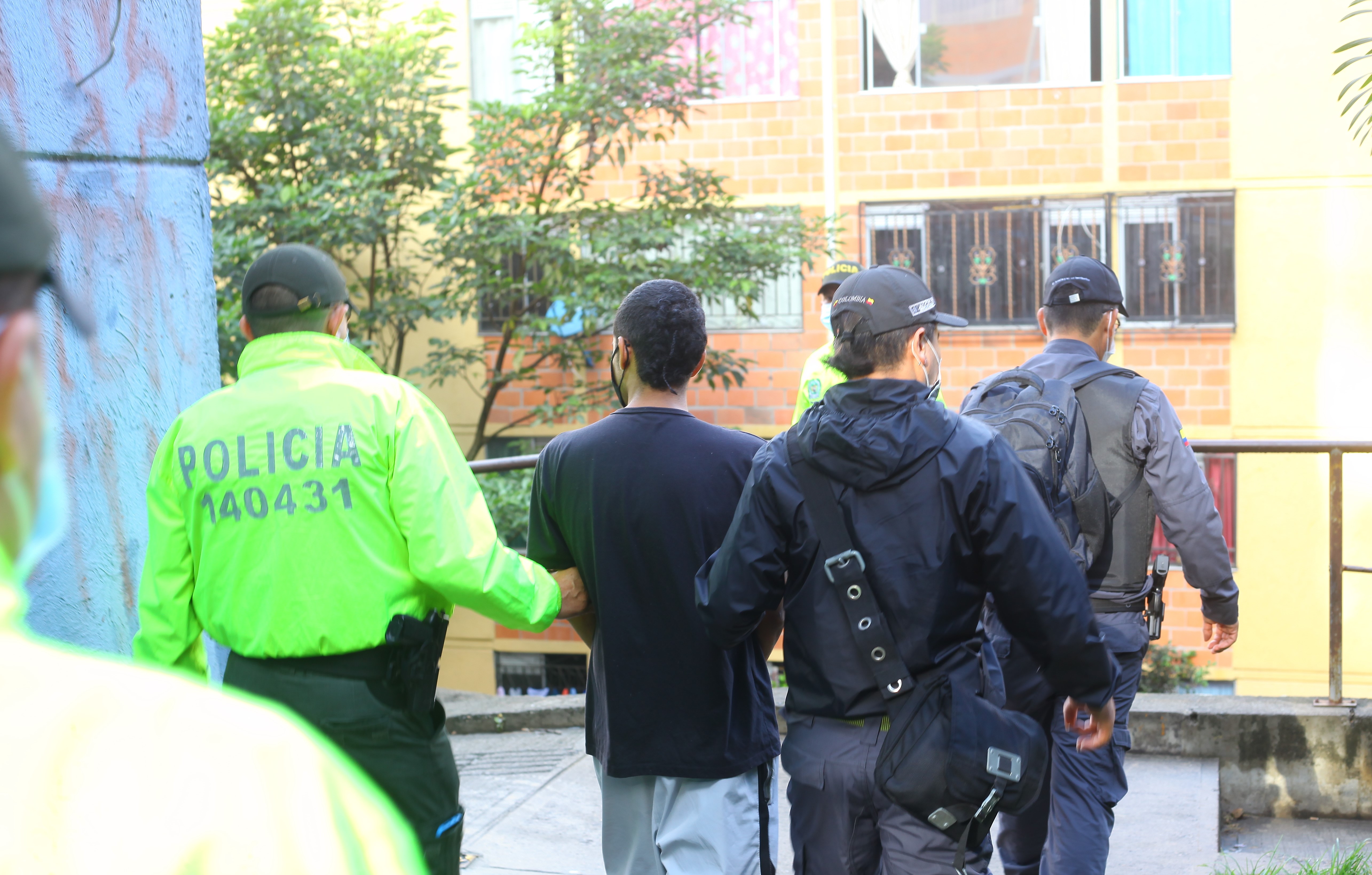 A extinción de dominio 12 predios usados para traficar droga en Bogotá