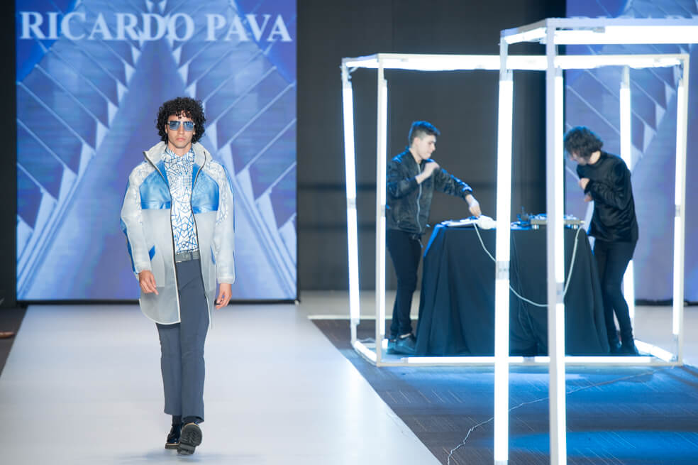Ricardo Pava presenta una colección inspirada en el diseño sustentable
