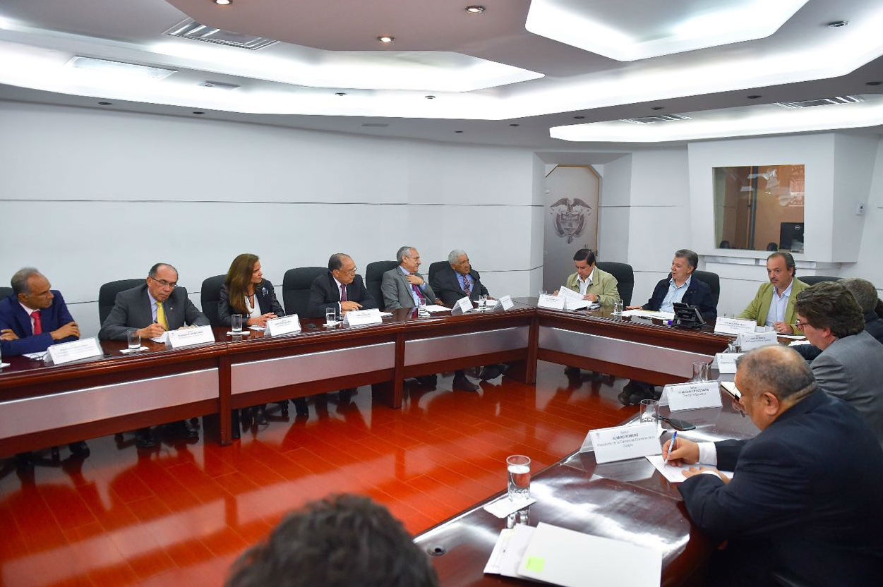 Santos convoca para este martes al Conpes para analizar situación de La Guajira