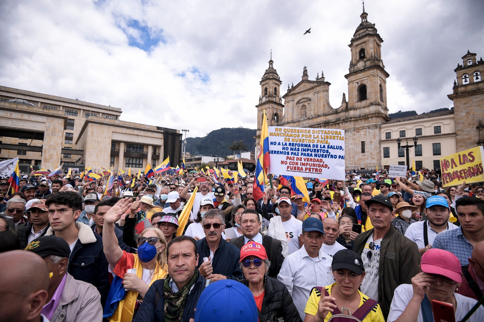 Marchas en Bogotá hoy: puntos de manifestación, horarios y por qué protestan