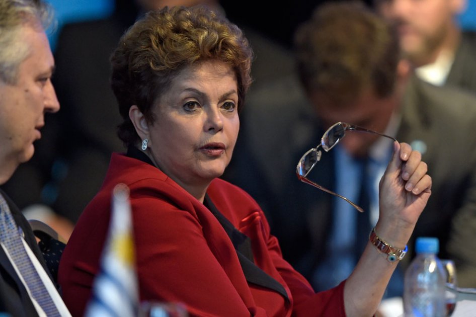 Convocan protestas en todo Brasil contra la presidenta Rousseff