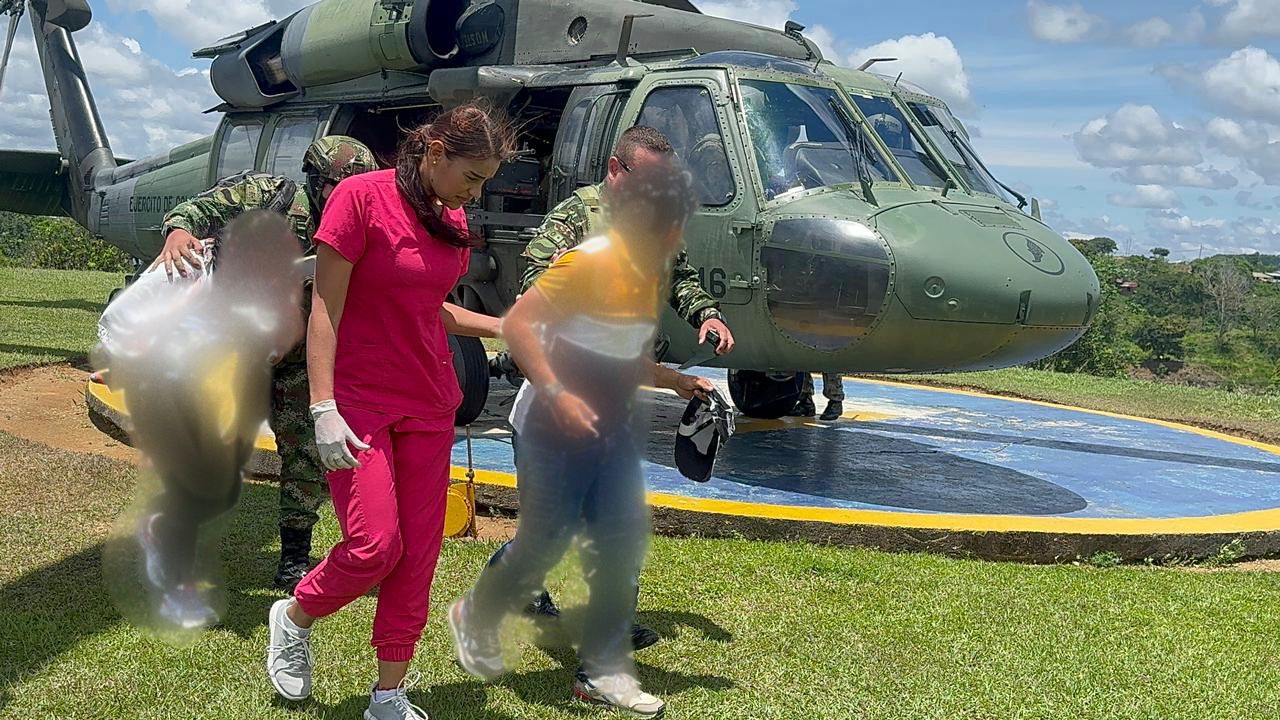Presunto integrante del ELN se entrega a las autoridades en Antioquia.