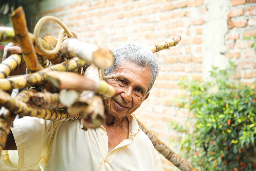 Viajamos a Buenaventura a conocer cómo se realiza el Viche, una bebida ancestral.