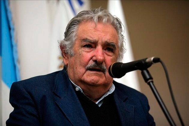 José Mujica retoma actividades gubernamentales