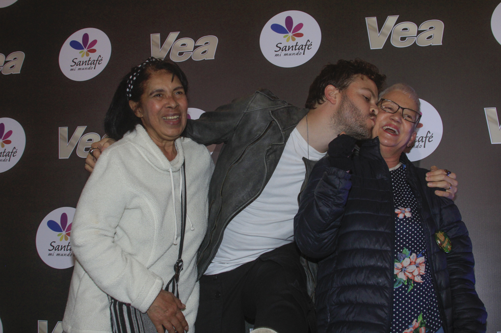 Firma de autógrafos Gusi centro comercial Santa Fe