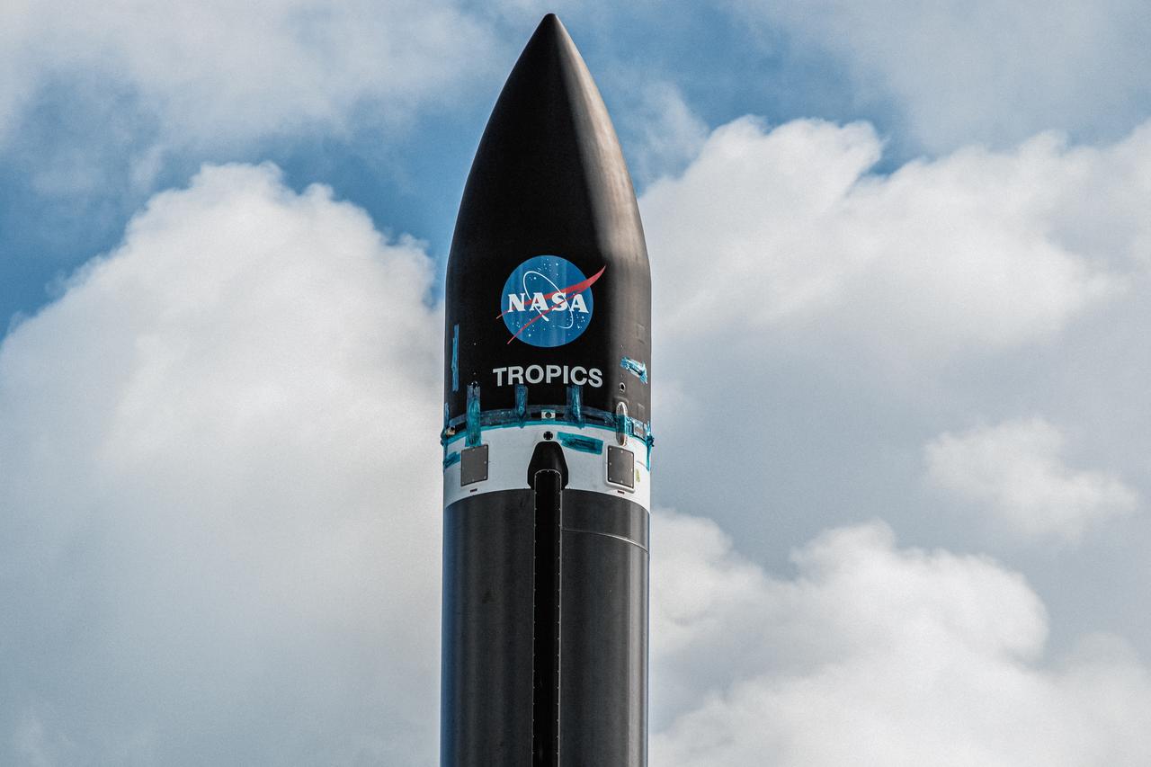 En dos semanas, se lanzarán otros dos satélites.