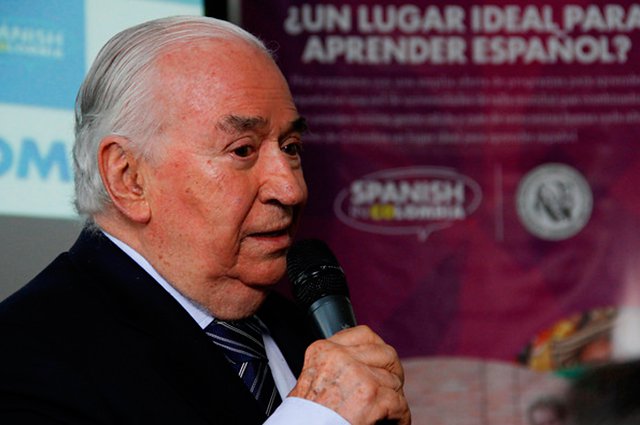 El día en que Belisario Betancur pidió perdón