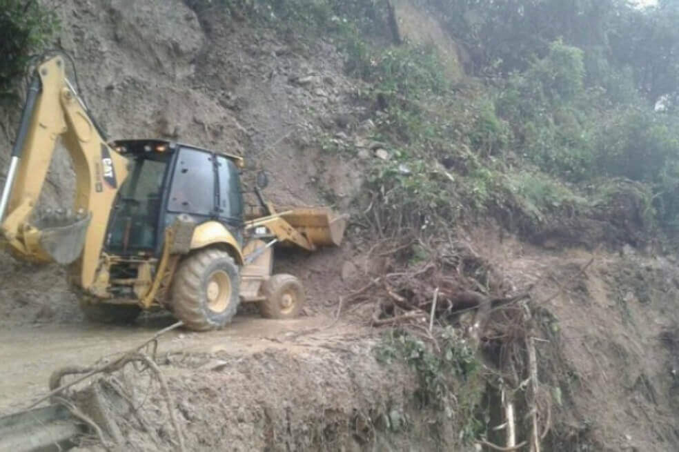 Derrumbe en la vía deja incomunicados a Nariño y Putumayo