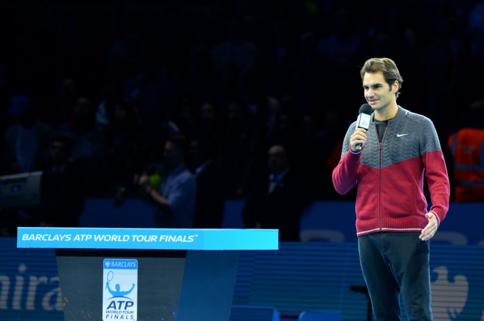 Federer no disputó la final del Masters ante Djokovic por lesión