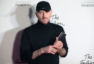 Demna deja Balenciaga para asumir la dirección creativa de Gucci