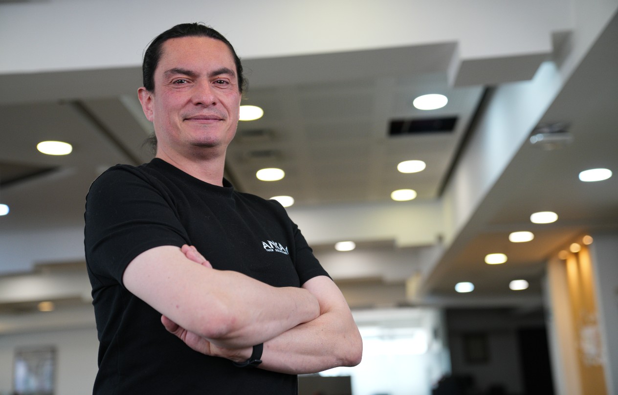 El adelantando ingeniero colombiano que le apuesta a la criptografía cuántica para emprender