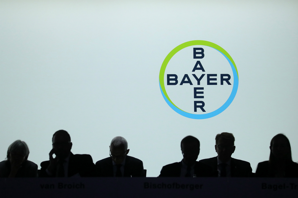 Bayer espera autorización para fusionarse con la gigante Monsanto
