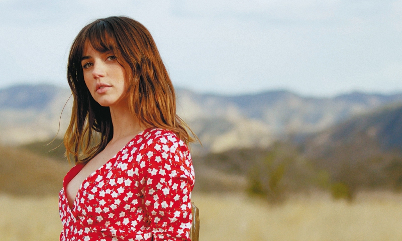 De Ana de Armas a Diego Calva, los latinos que tumban la barrera de Hollywood