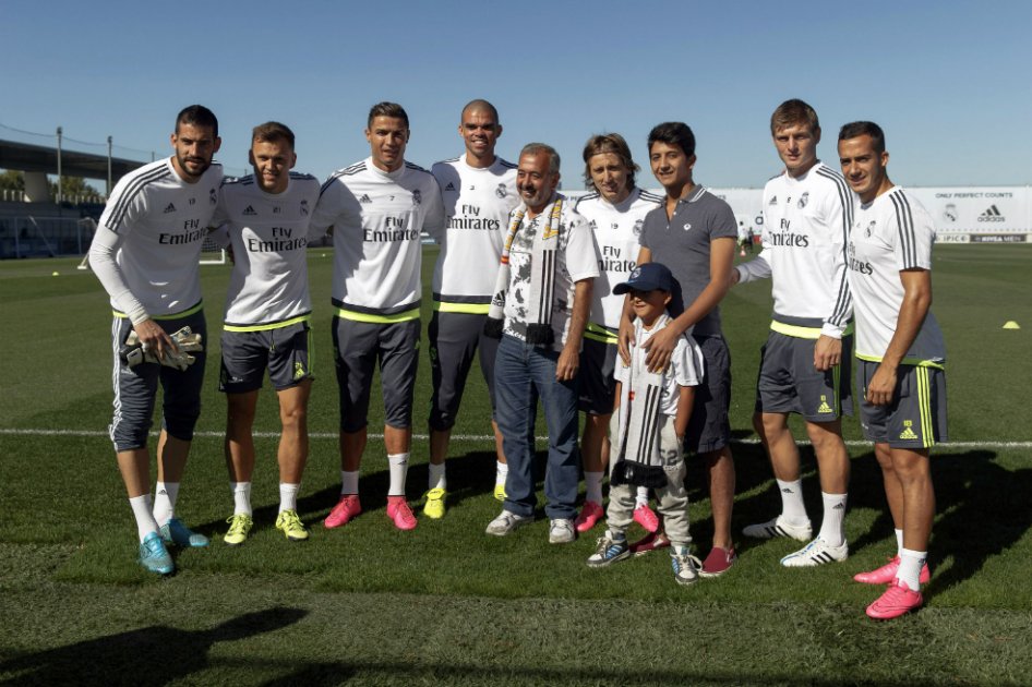 Zaid, el niño refugiado, conoció a su ídolo Cristiano Ronaldo