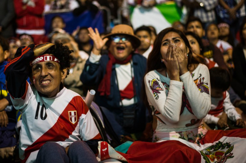La barra oficial de la selección peruana, “La Blanquirroja”, publicó el video en Facebook. / Archivo