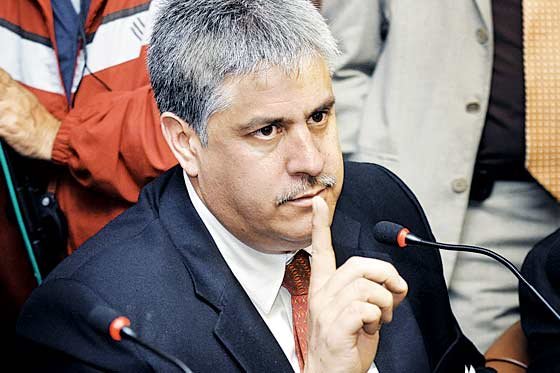 El exsenador Iván Moreno fue condenado por corrupción en caso “carrusel de la contratación”