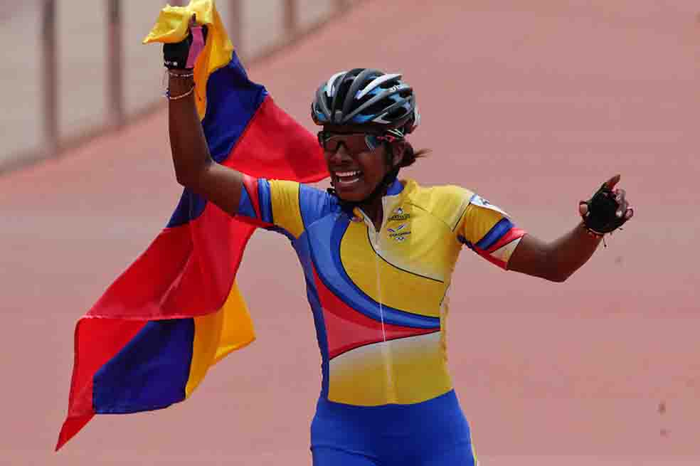 La patinadora cartagenera Jercy Puello se impuso en las prueba de los 500 metros.  Paola Segura la escoltó en el podio. /Coldeportes