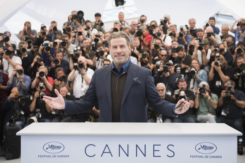 John Travolta: “No soy un ícono, todavía estoy vivo”