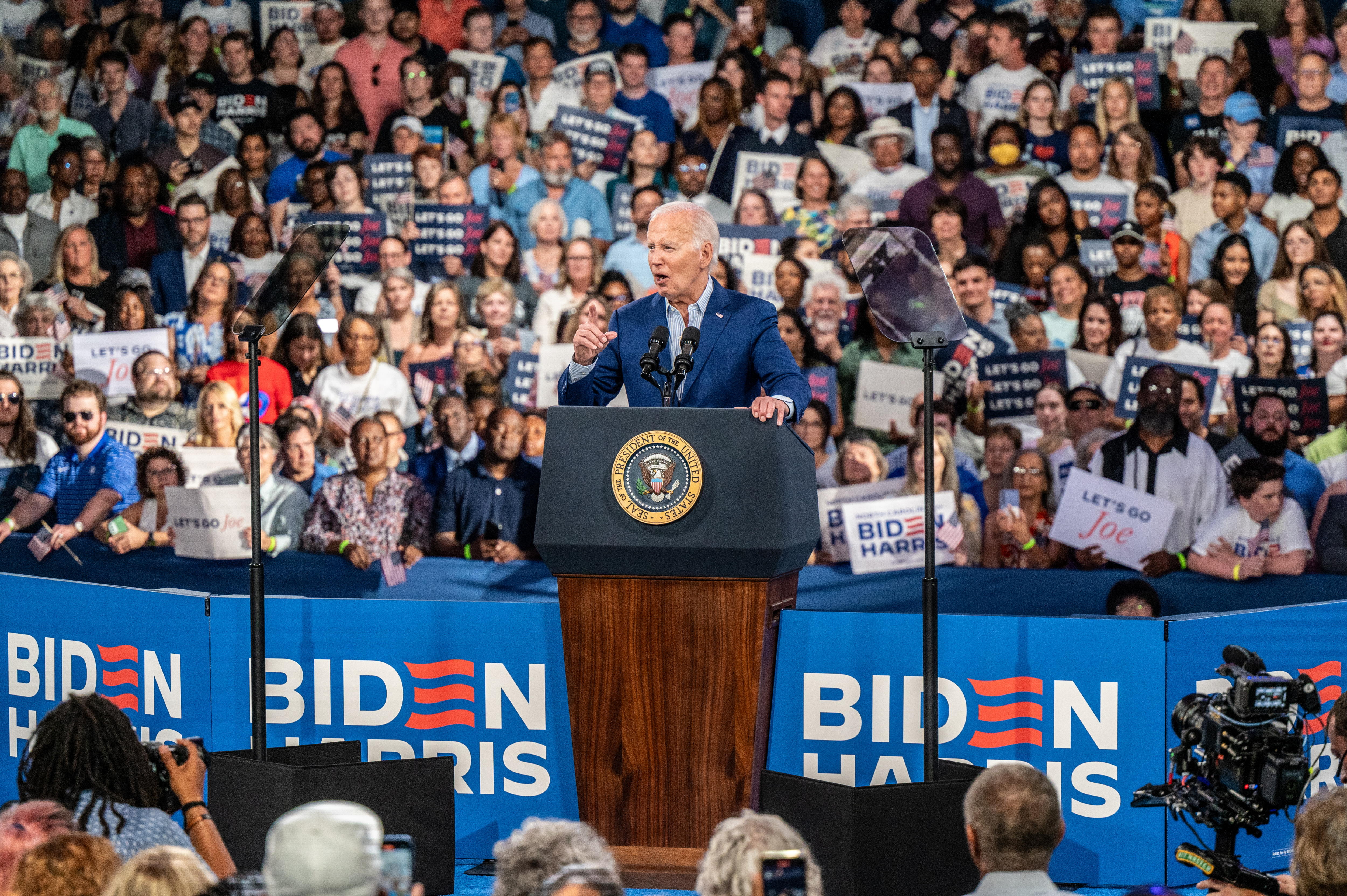 “Puedo hacer este trabajo; sé cómo hacer las cosas”: Biden reaparece tras el debate